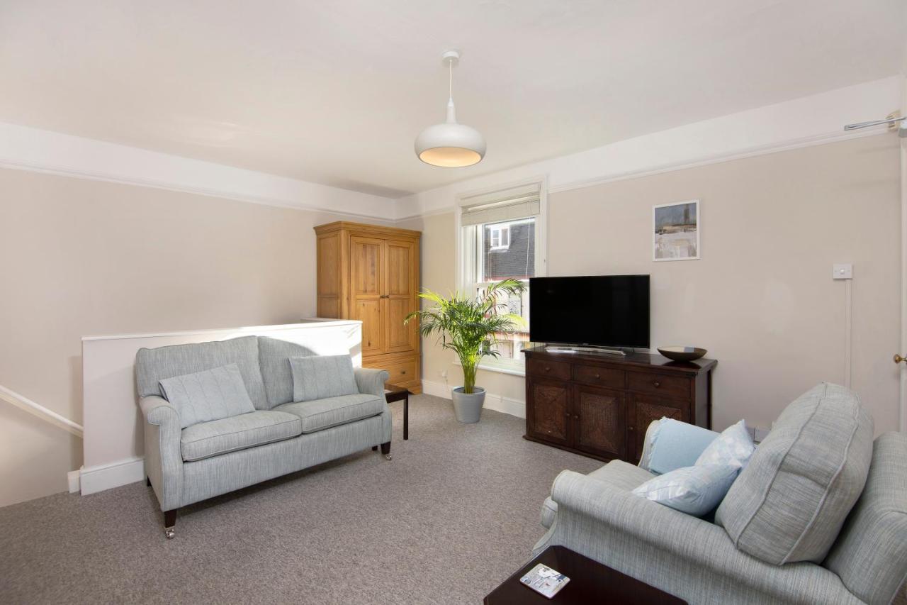 Salt Lane Apartments ซอลส์บรี ภายนอก รูปภาพ